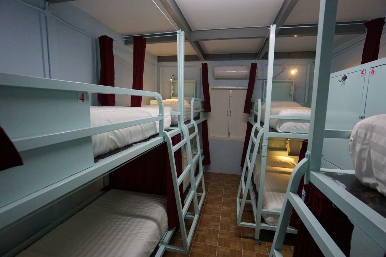 Bagan Vibes Hostel Nyaung-U Екстер'єр фото